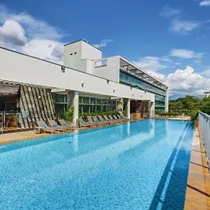 Estelar & Centro De Convenciones Hotel